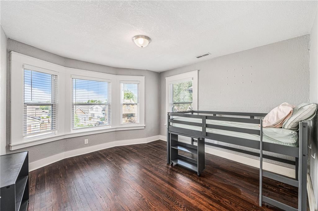 2824 Tracy Avenue — photo 20