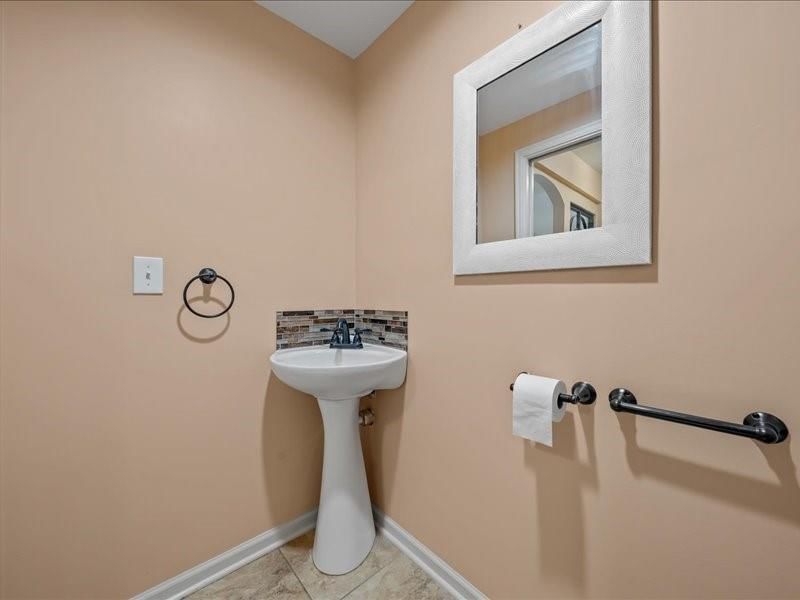 14316 E 96 Street — photo 32