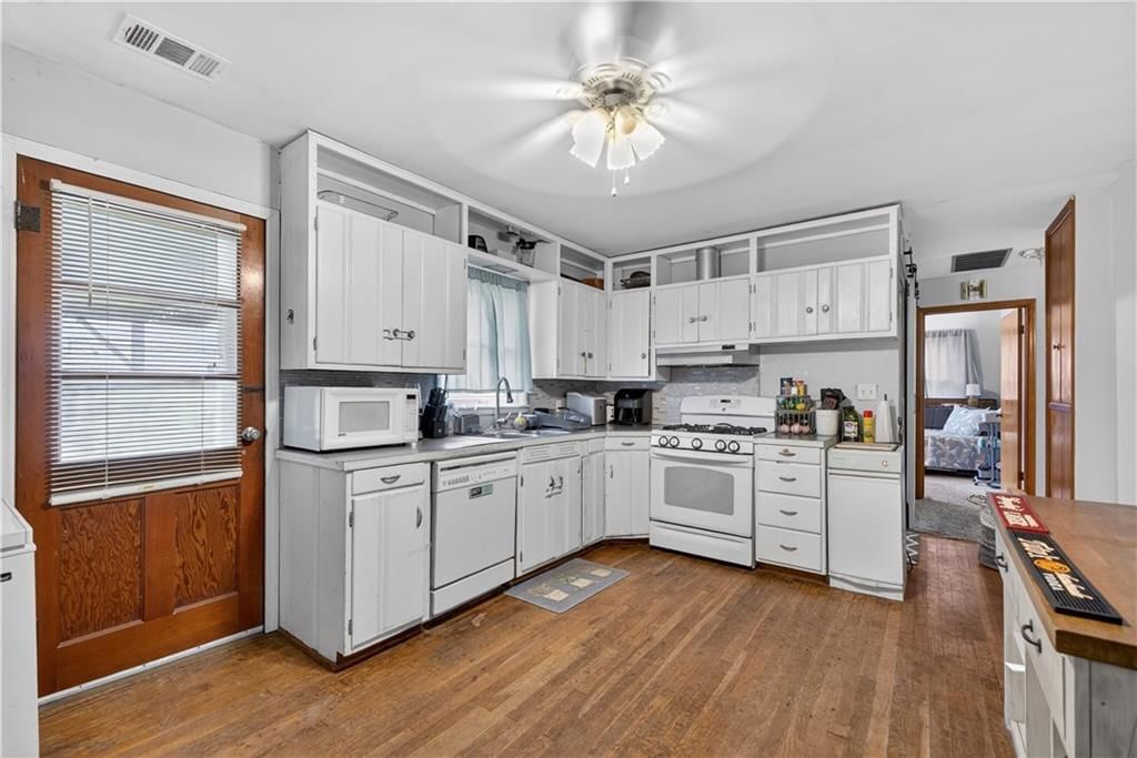 263 W Main Street — photo 12