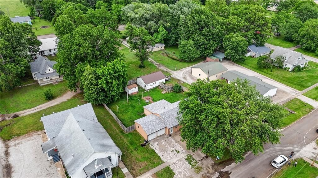263 W Main Street — photo 32