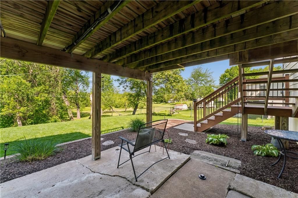 4730 Lucille Lane — photo 36