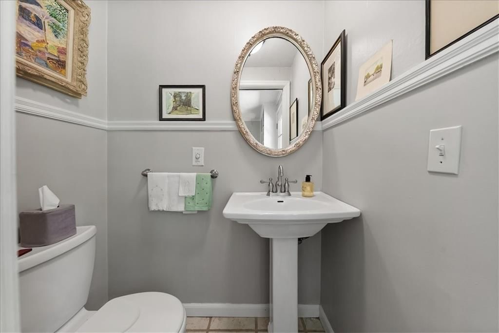 4533 W 65th Street — photo 11