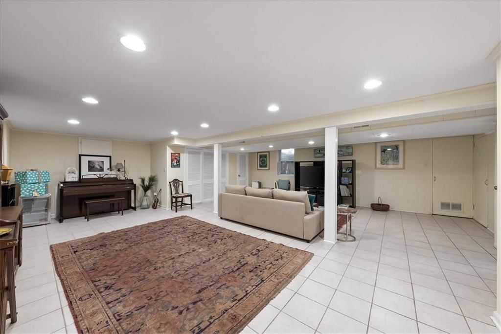 4533 W 65th Street — photo 25