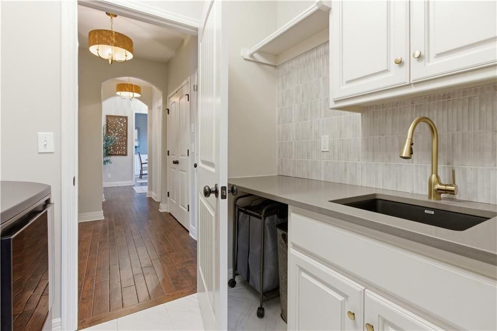 9716 Inspiration Street — photo 38