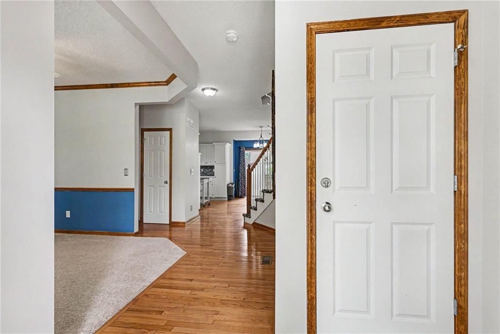 21231 W 119th Terrace — photo 4