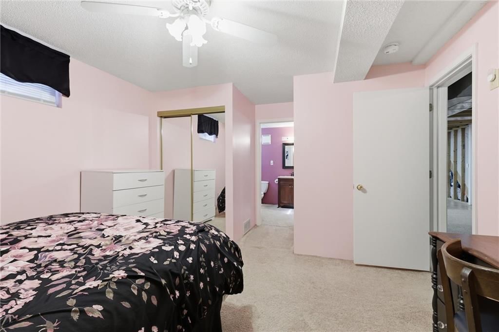 5645 Meadow View Drive — photo 24