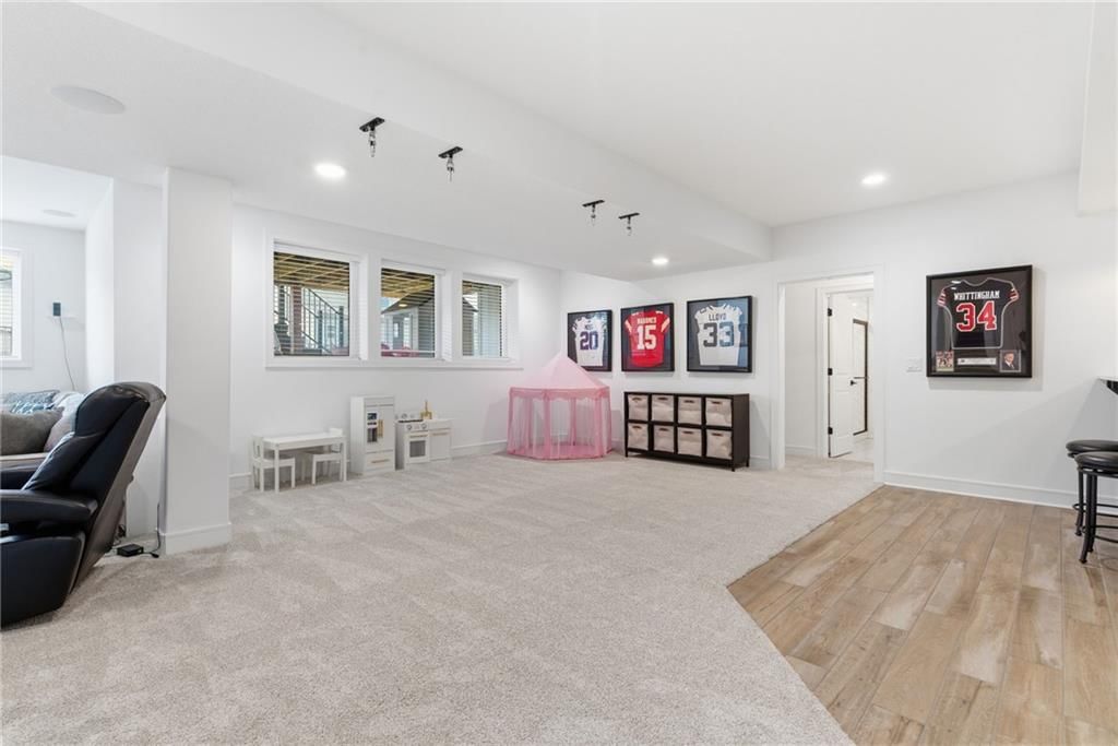4548 NE Seneca Terrace — photo 24