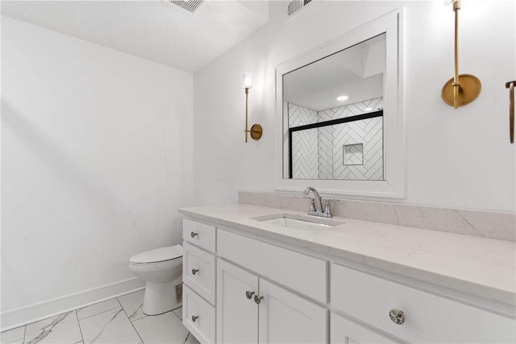 4548 NE Seneca Terrace — photo 28