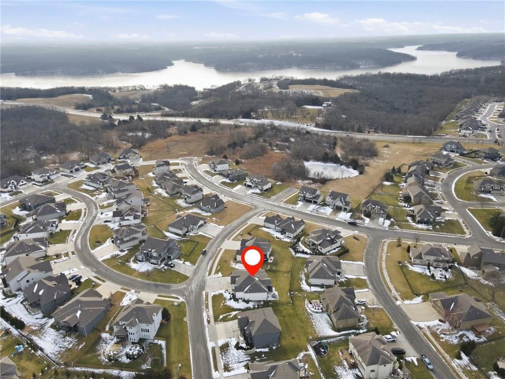 4548 NE Seneca Terrace — photo 38