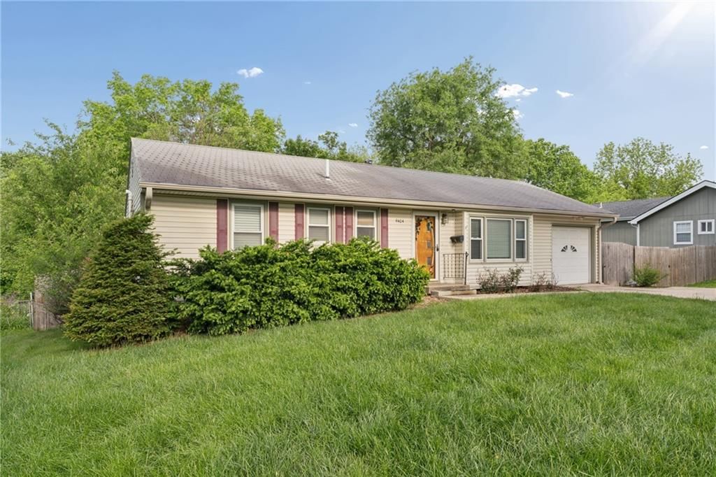 9404 Bradshaw Street — photo 3