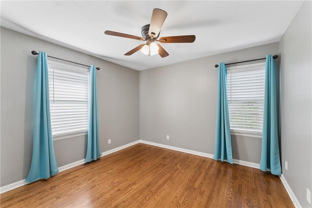 9404 Bradshaw Street — photo 17