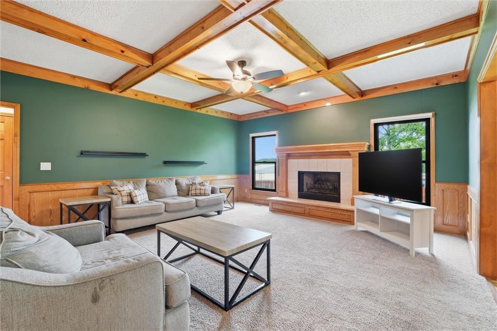 15644 W 83rd Terrace — photo 9