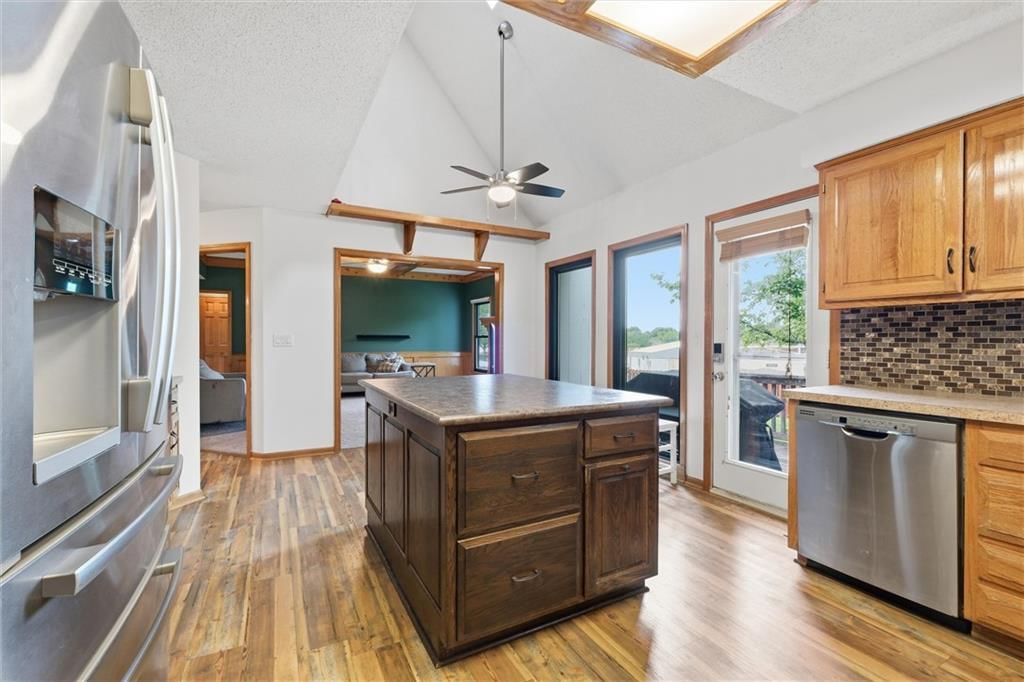 15644 W 83rd Terrace — photo 13