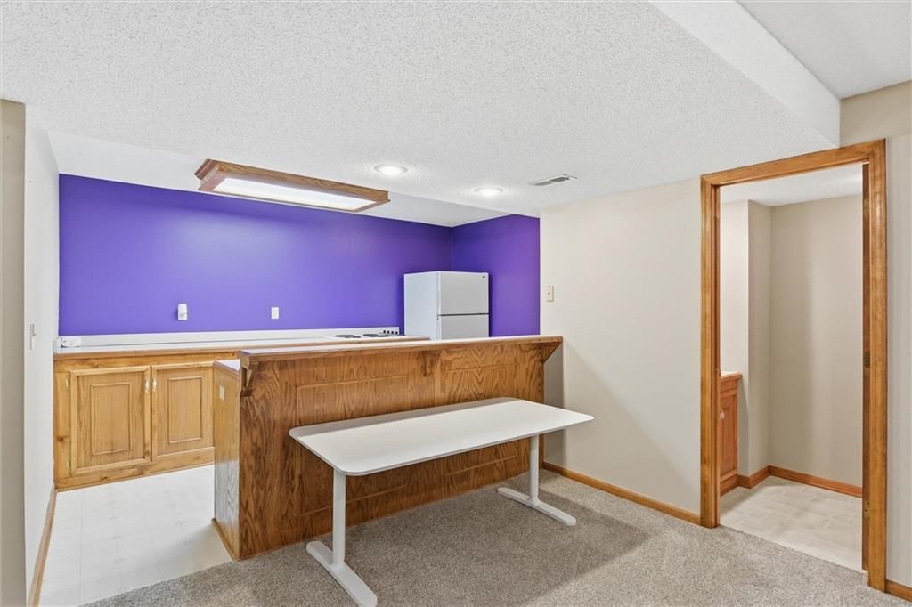 15644 W 83rd Terrace — photo 38