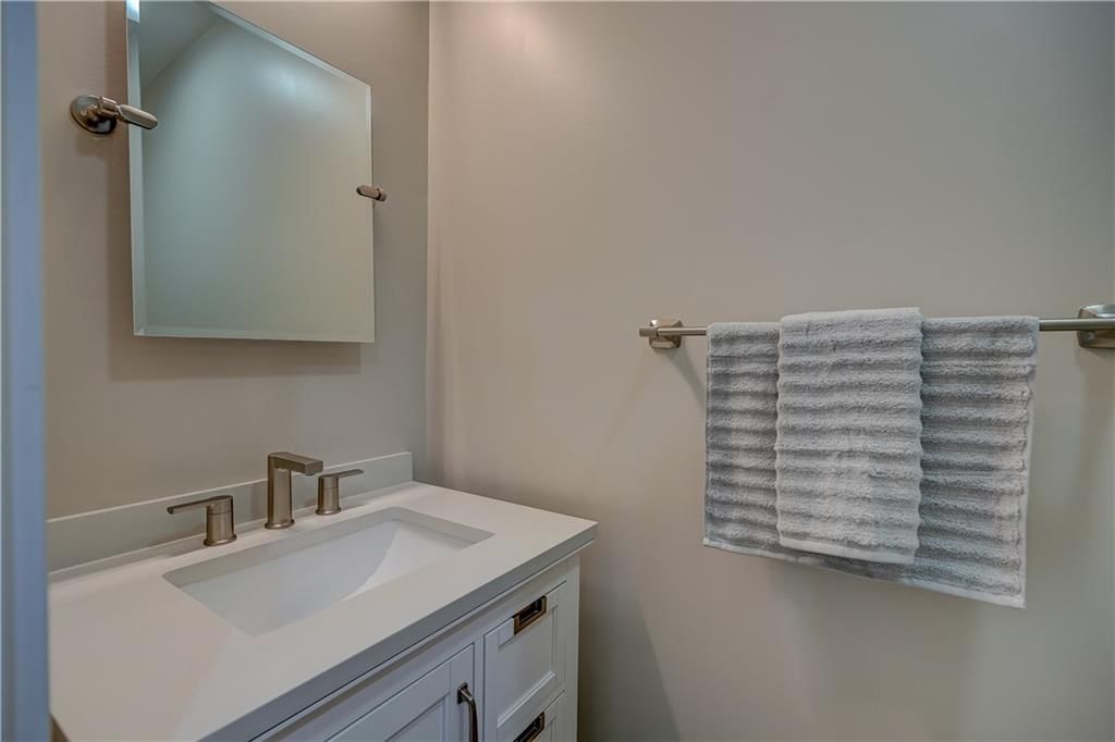 4 Black Hawk Drive — photo 62