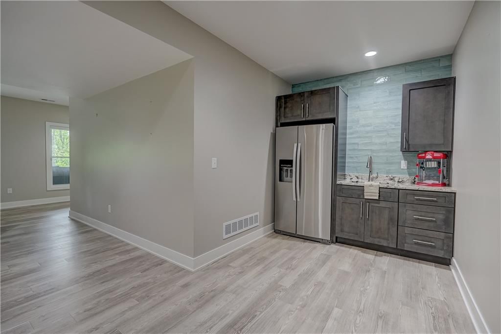 4 Black Hawk Drive — photo 63