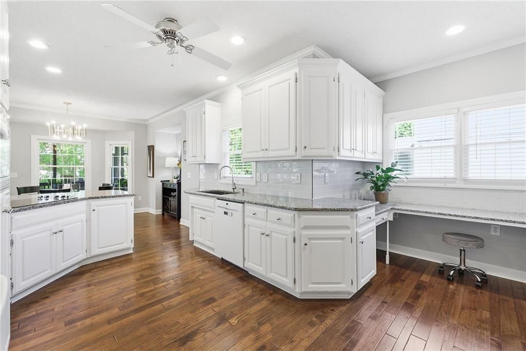 15706 S WIDMER Street — photo 15