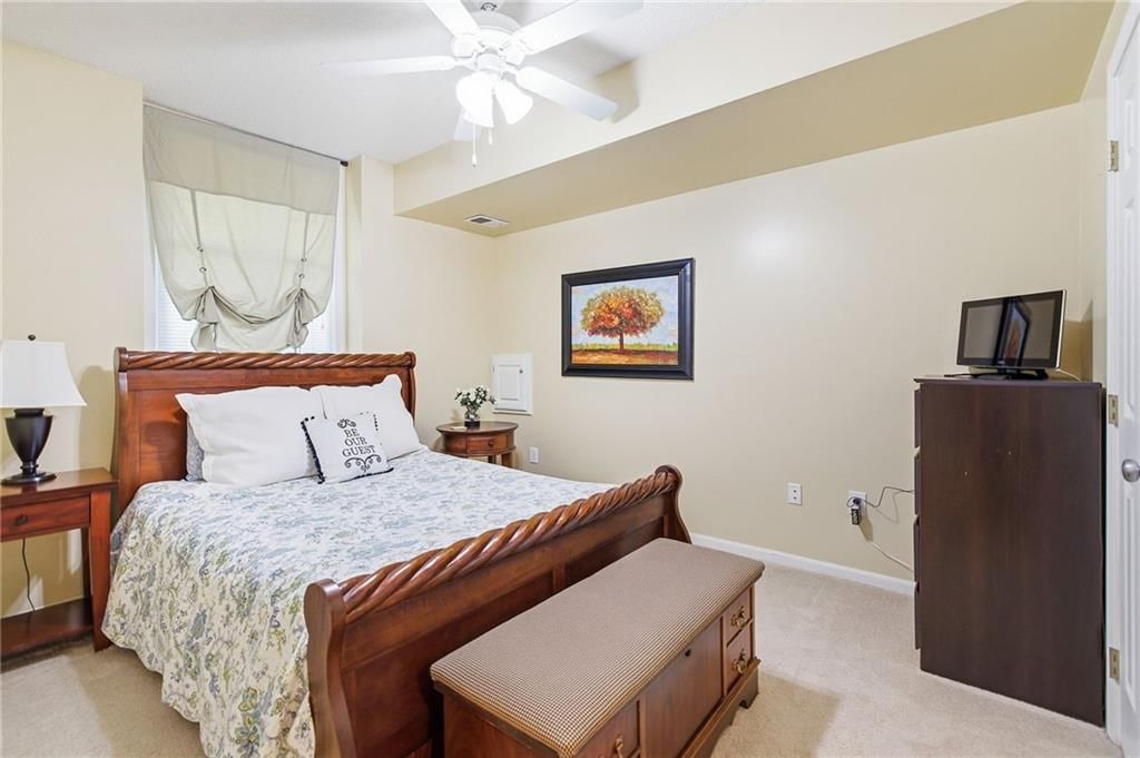 15706 S WIDMER Street — photo 31