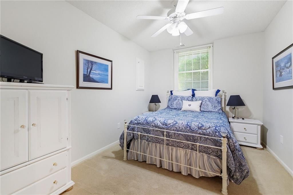 15706 S WIDMER Street — photo 33