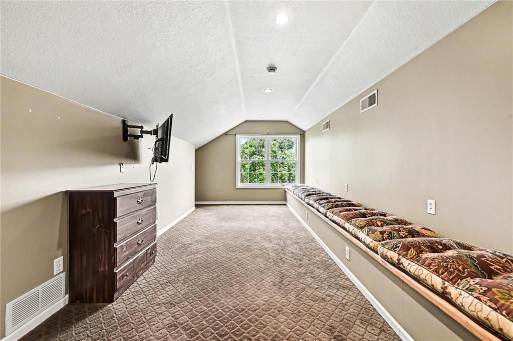 4304 Kensington Drive — photo 15
