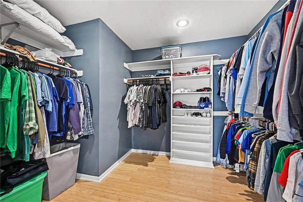 4304 Kensington Drive — photo 18