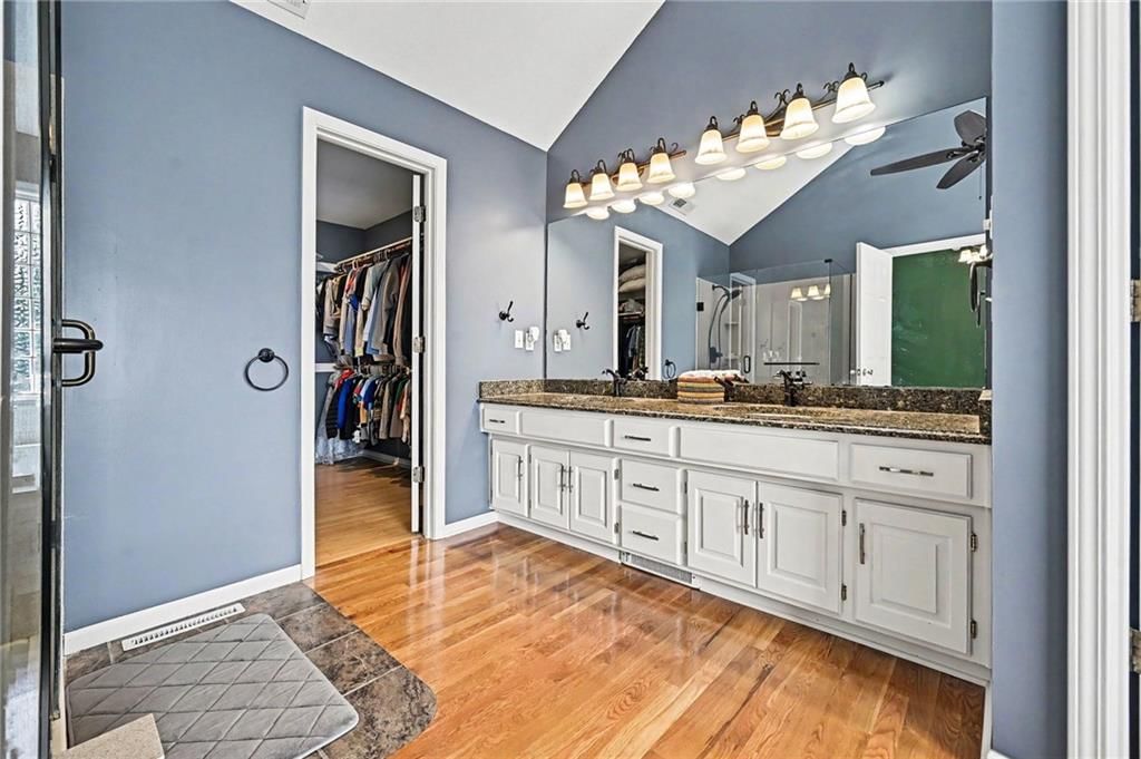 4304 Kensington Drive — photo 21