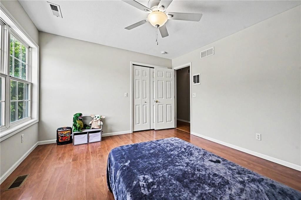 4304 Kensington Drive — photo 23
