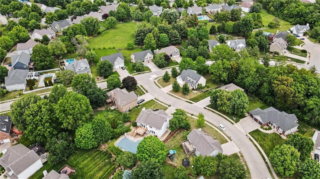 4304 Kensington Drive — photo 42
