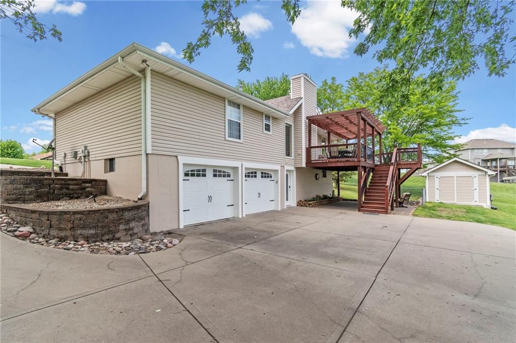 7525 N Amity Avenue — photo 8