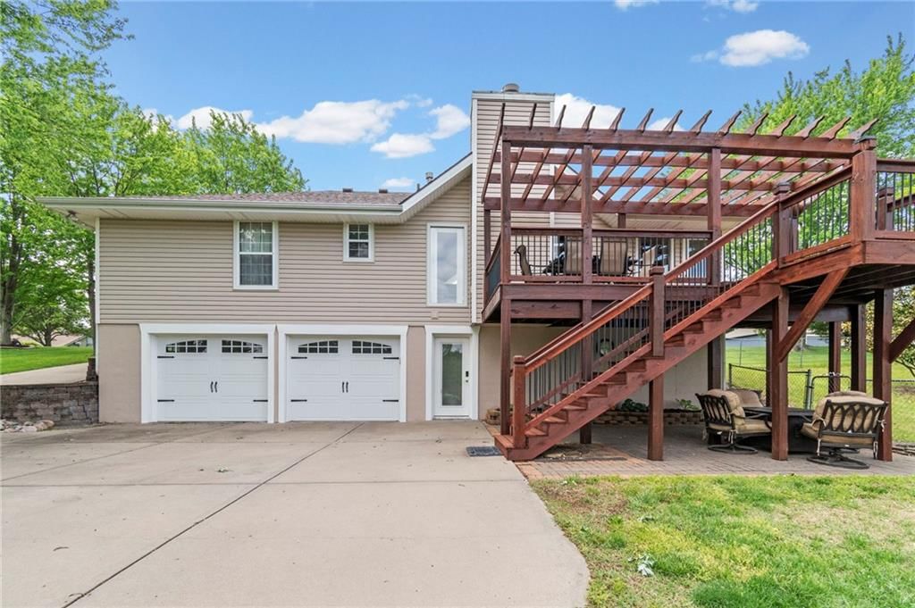7525 N Amity Avenue — photo 9