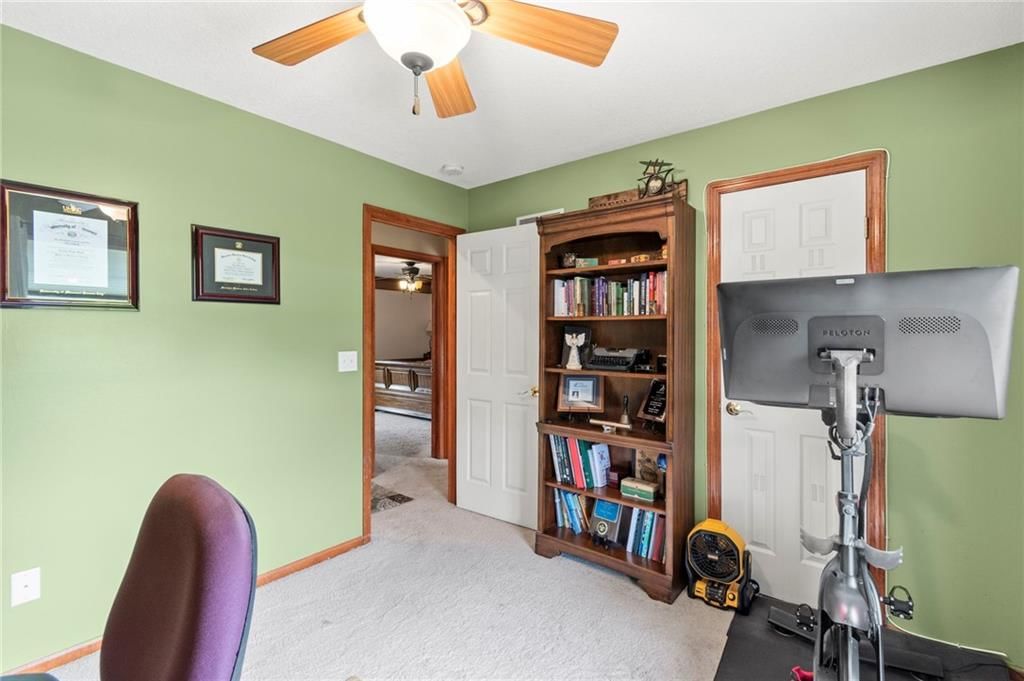 7525 N Amity Avenue — photo 29