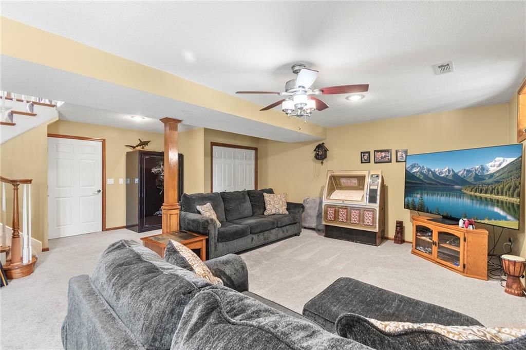 7525 N Amity Avenue — photo 35