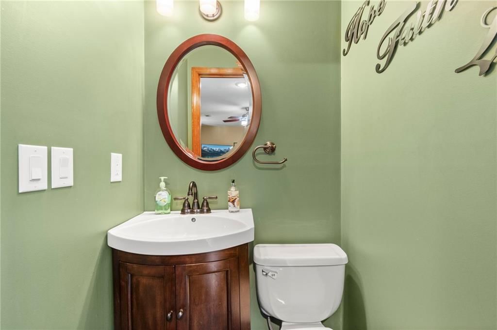 7525 N Amity Avenue — photo 36