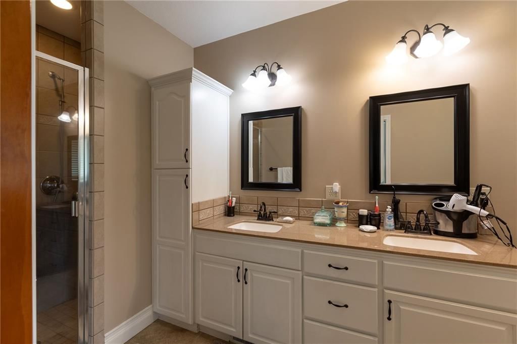 8601 Timber Trails Drive — photo 10