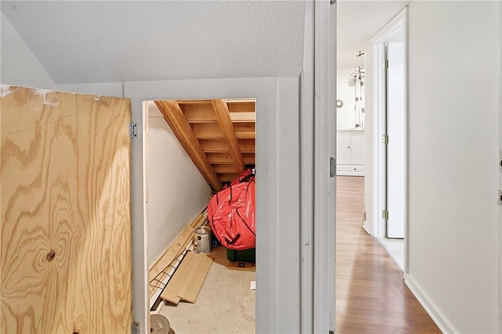 4565 Madison Avenue — photo 30