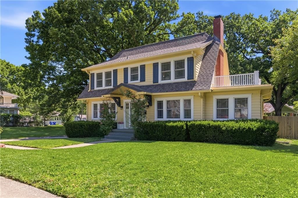 6815 Lamar Avenue — photo 2