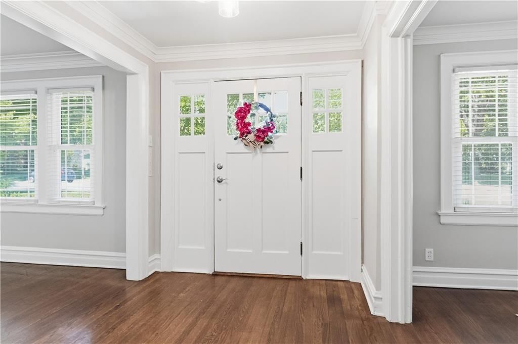 6815 Lamar Avenue — photo 3