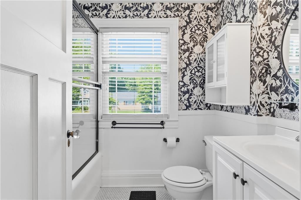 6815 Lamar Avenue — photo 28