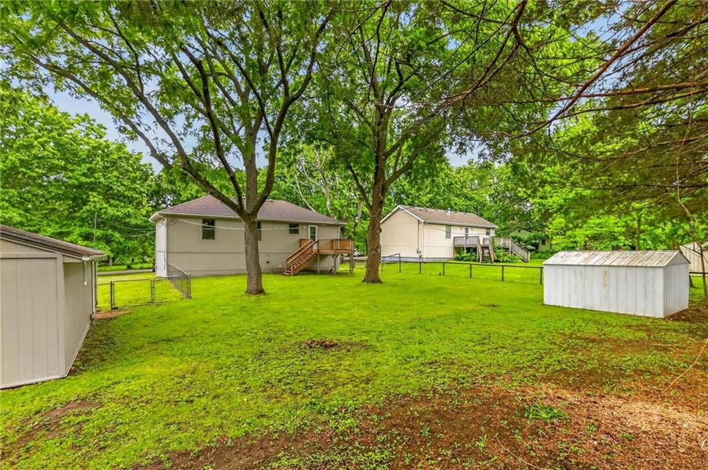 17251 South Benton Street — photo 10