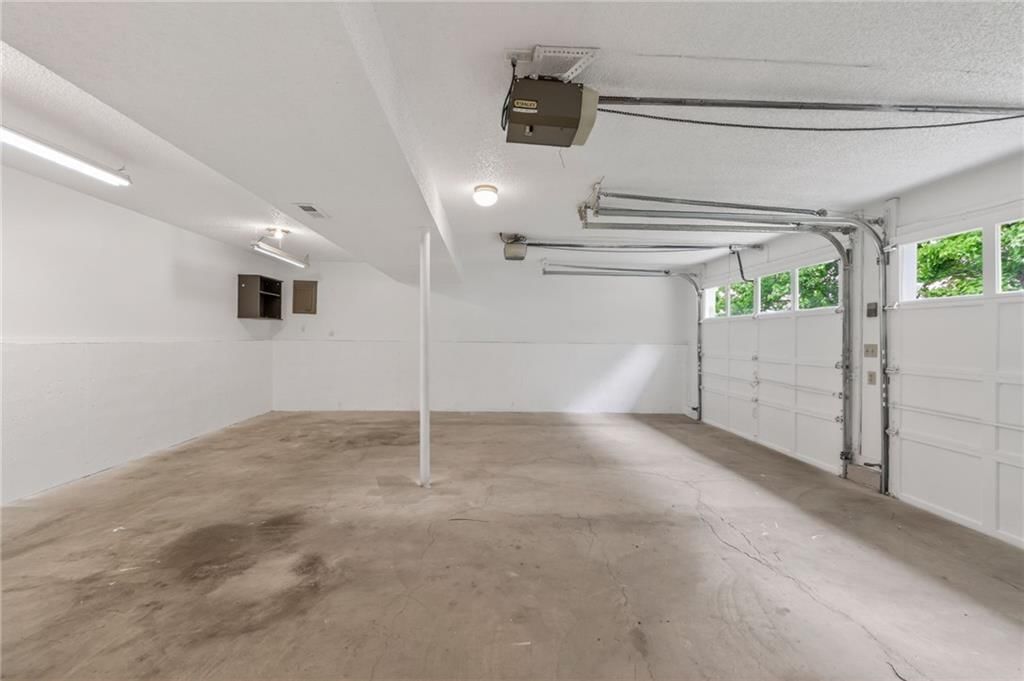 17251 South Benton Street — photo 33