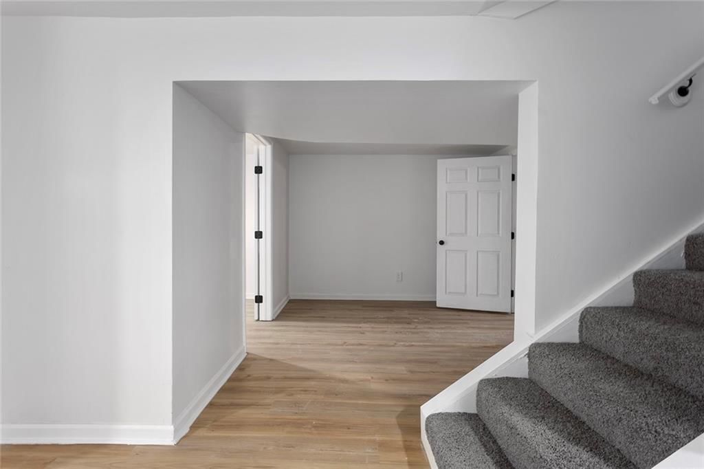 1400 E Loula Street — photo 16