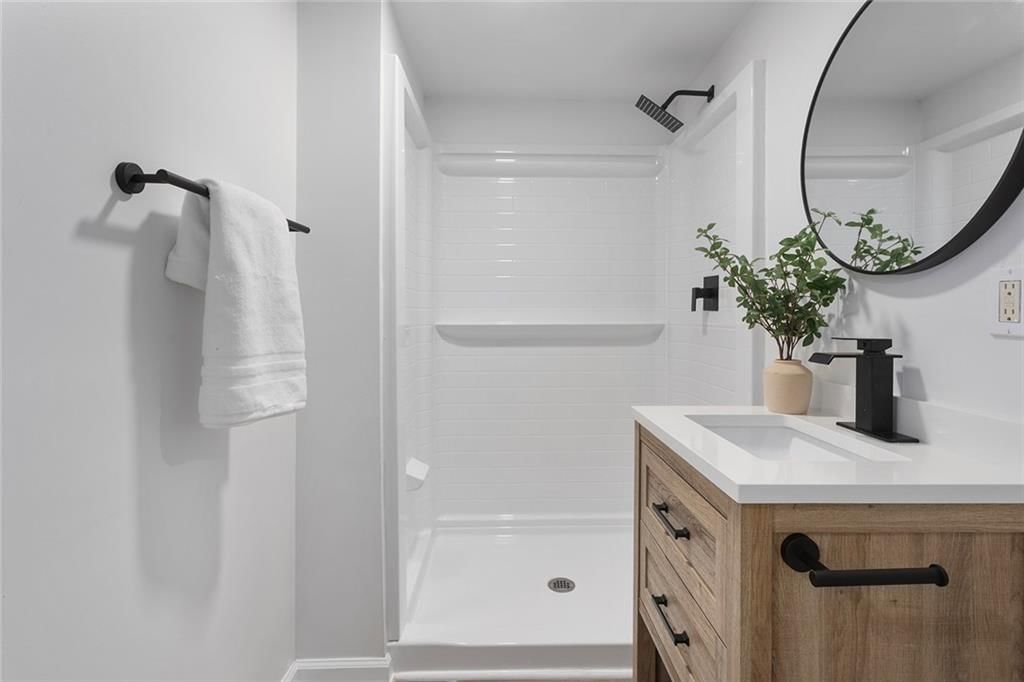 1400 E Loula Street — photo 20