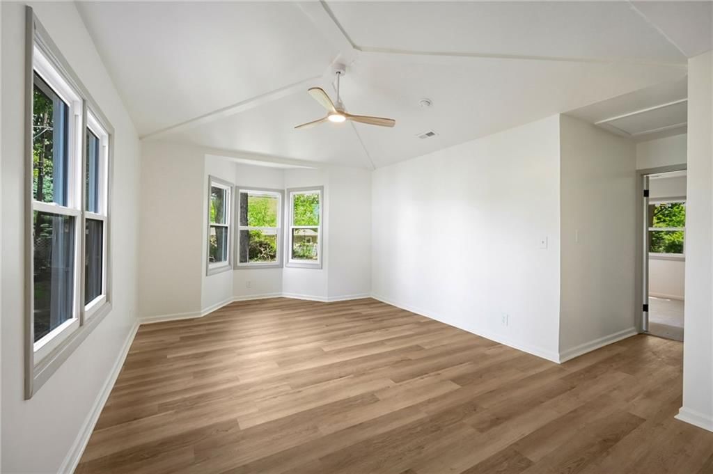 7017 N Campbell Street — photo 11