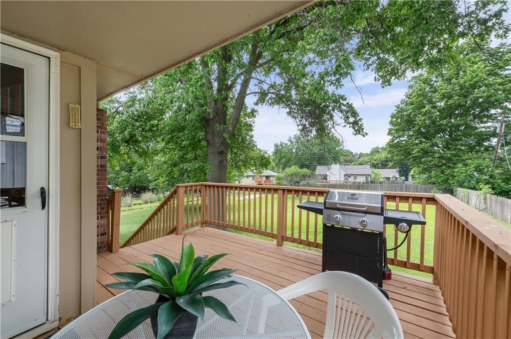 11424 N Woodland Avenue — photo 27