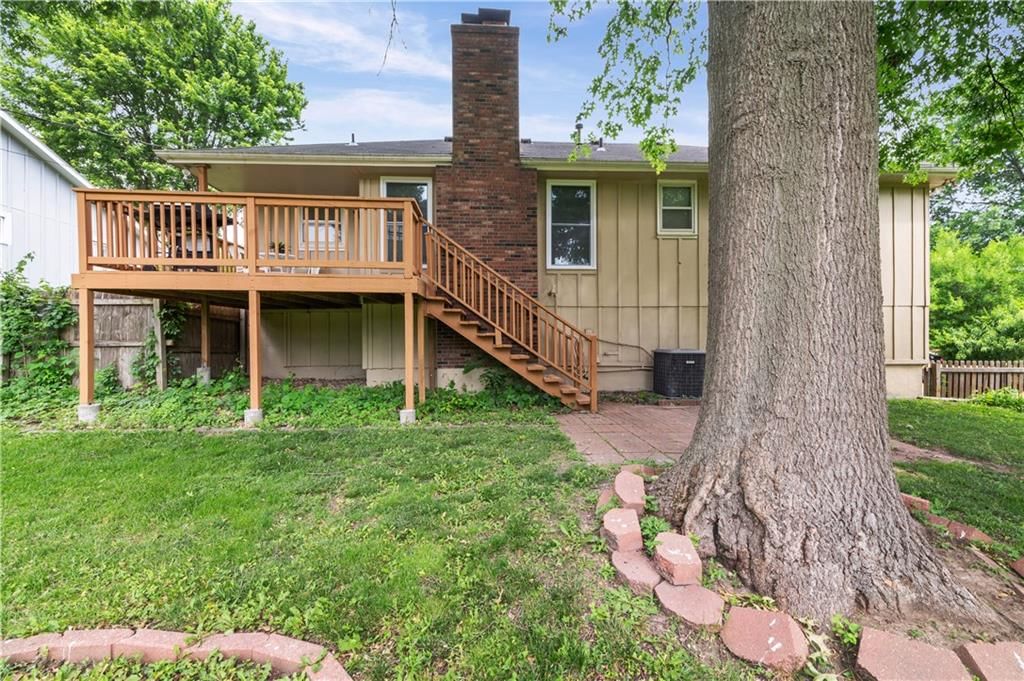 11424 N Woodland Avenue — photo 30