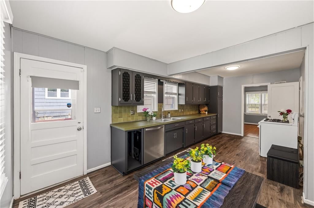 8806 Minnehaha Lane — photo 9