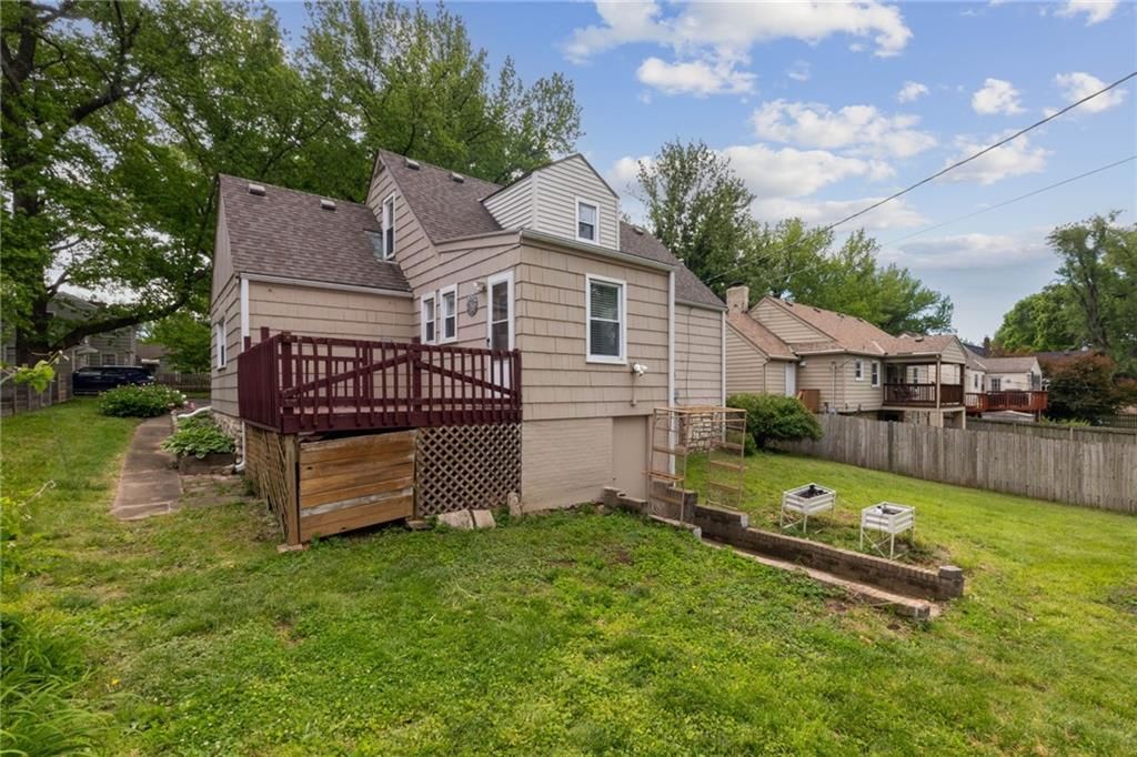 8806 Minnehaha Lane — photo 28