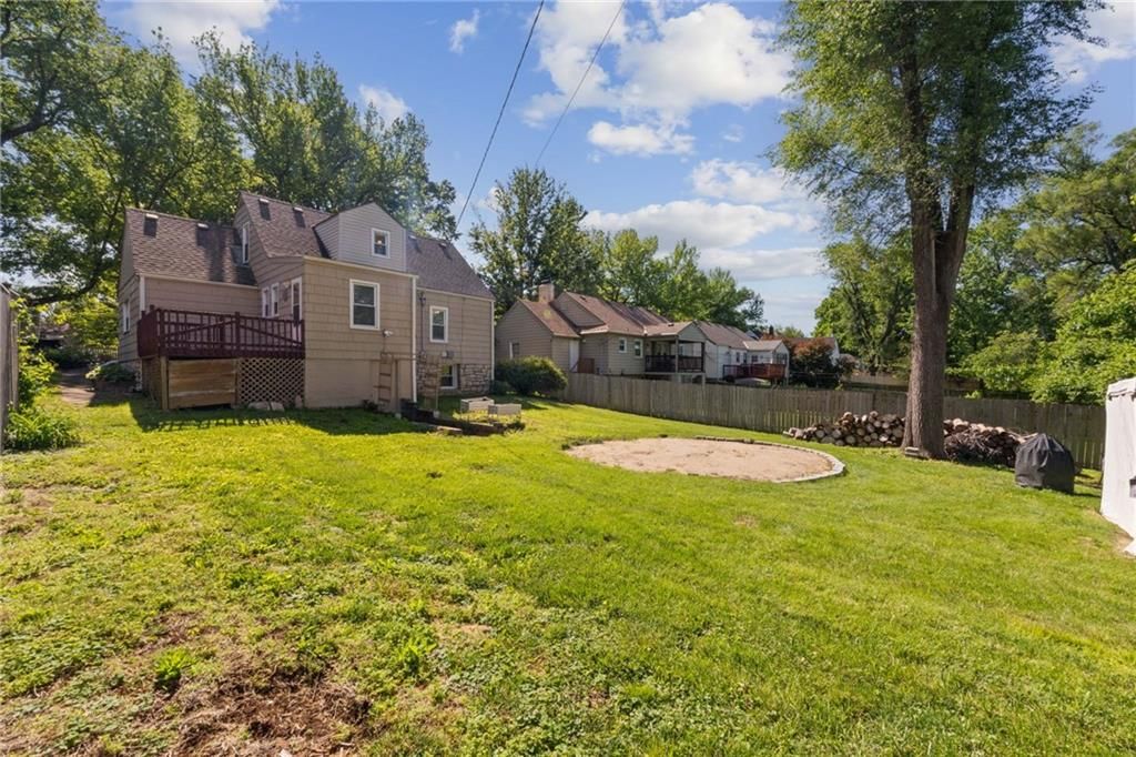 8806 Minnehaha Lane — photo 29