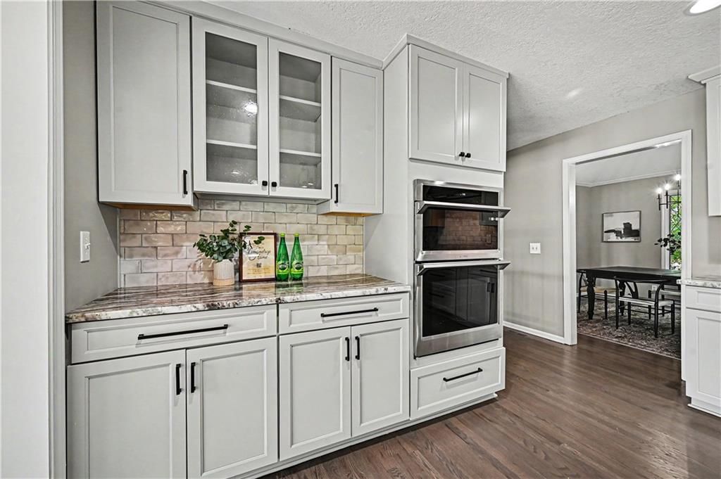 11203 Cedar Street — photo 16