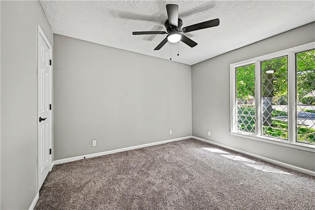 11203 Cedar Street — photo 23